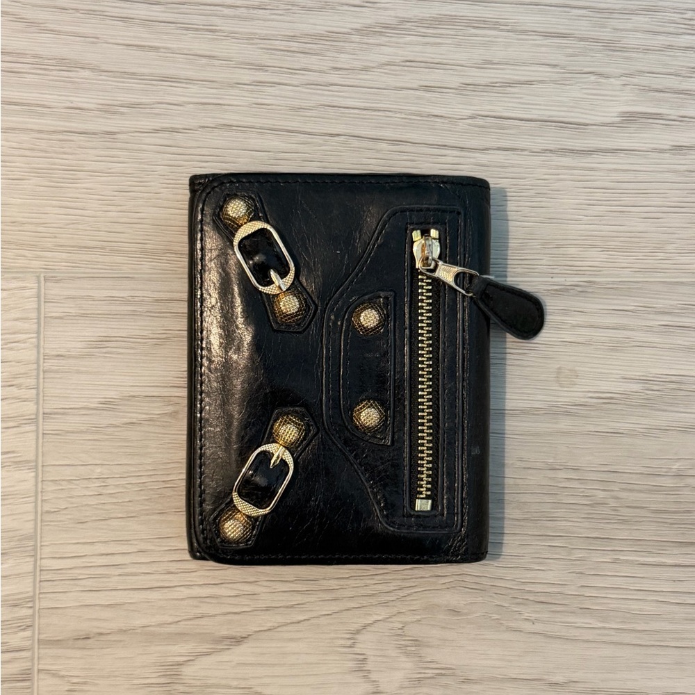 Le City Black Leather Wallet with Gold Hardware